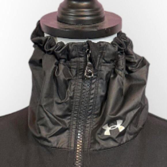 Under Armour Women's Running Jacket with Neck Guard Black Size Small - Picture 7 of 13